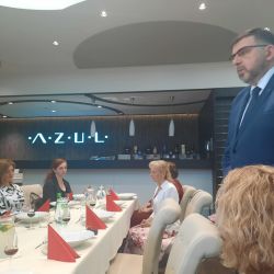 12_zmensena